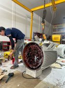 ���Ƶ����բ��ά��ʦ�������㱳��